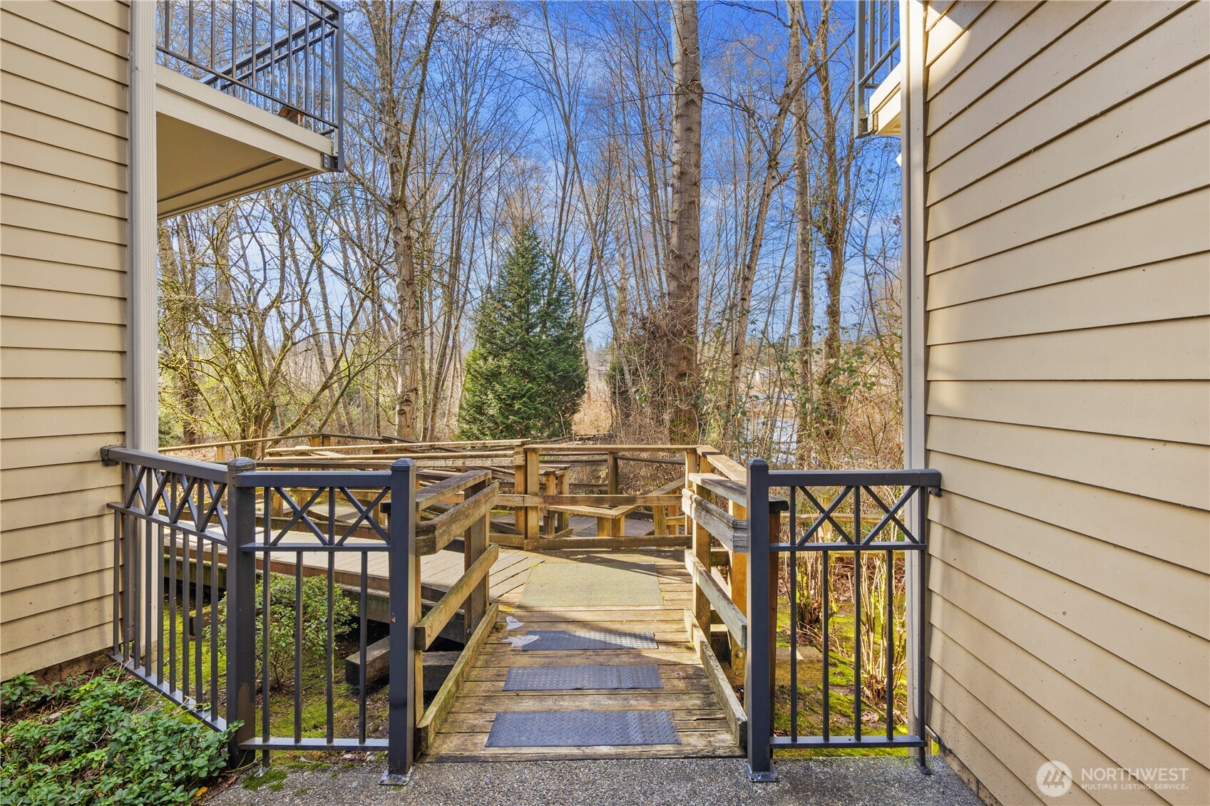 9217 122nd Court NE #119, Kirkland, WA 98033