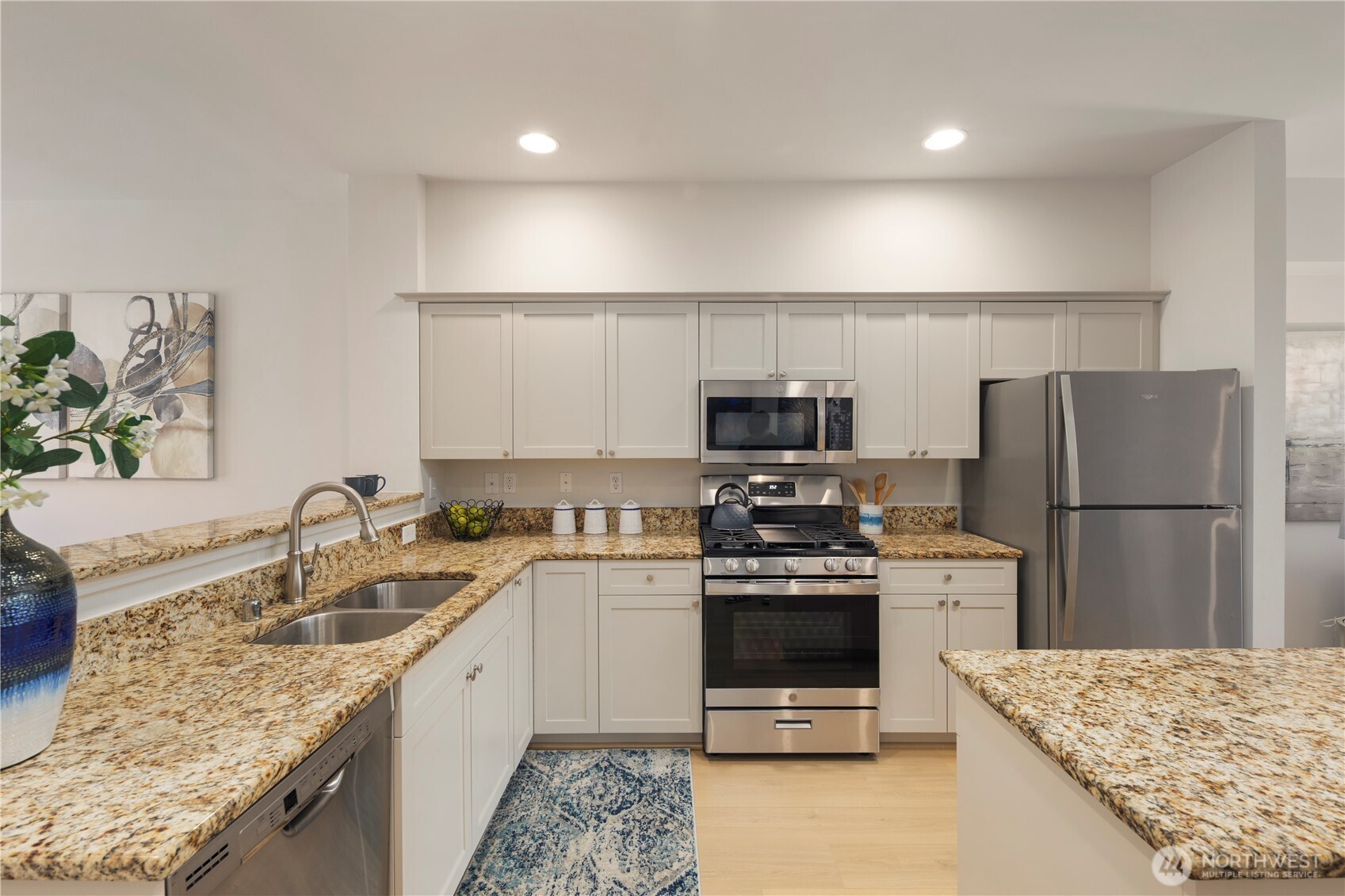 9217 122nd Court NE #119, Kirkland, WA 98033