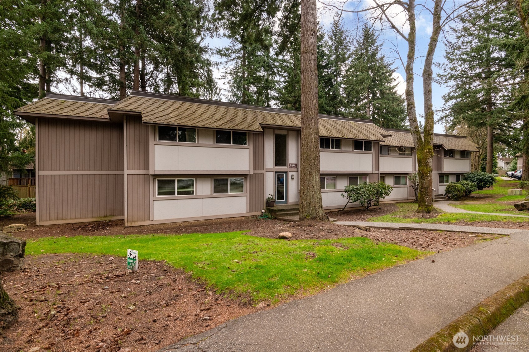 4601 SW 320th Street #C5, Federal Way, WA 98023-2400