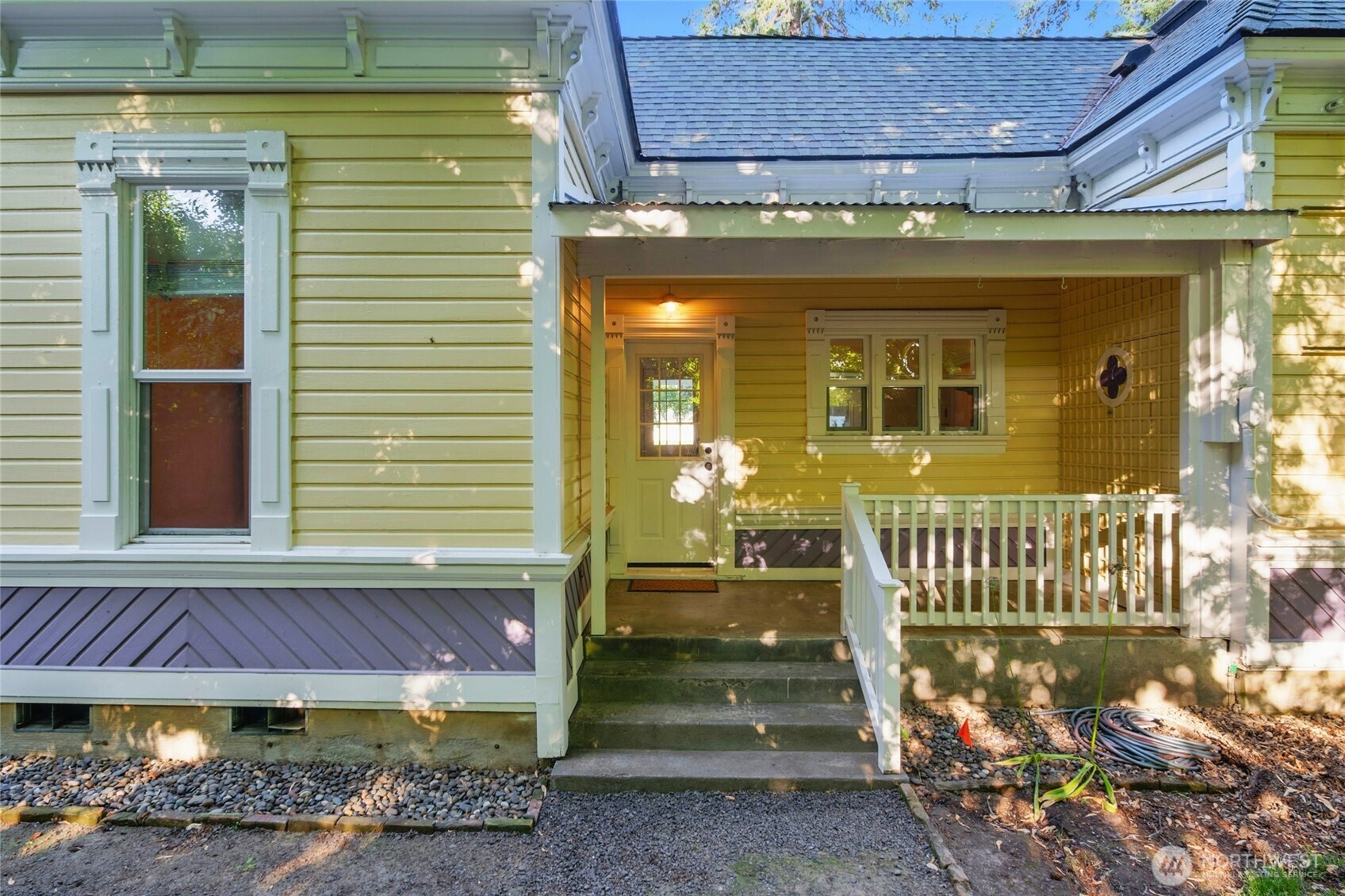 415 Preston Avenue , Waitsburg, WA 99361