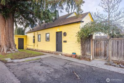 1110 S Chase Street , Port Angeles, WA 98362 - Photo 2