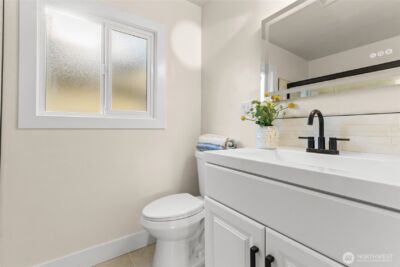 1229 Broadway Ave , Bremerton, WA 98337 - Photo 12