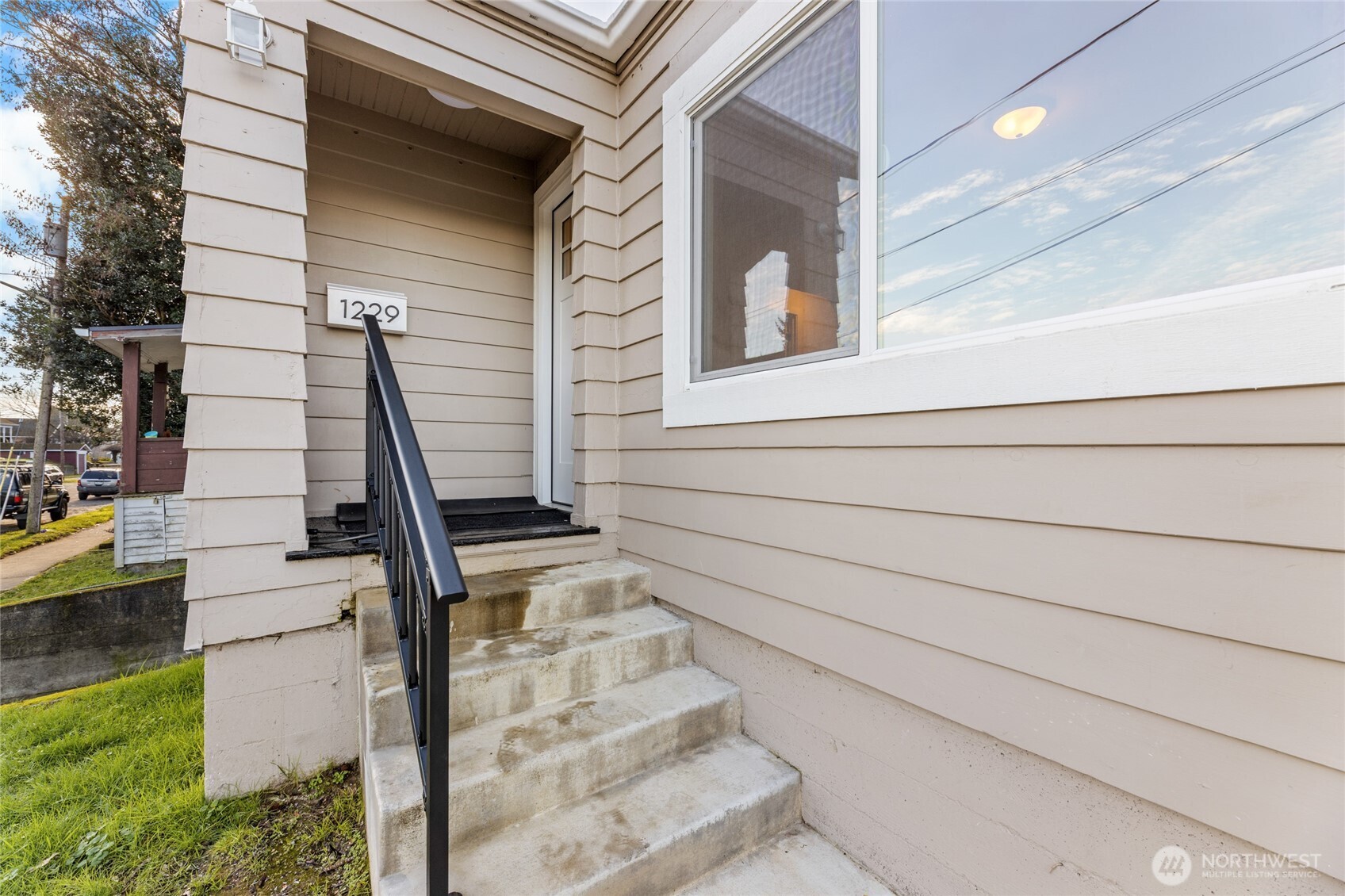 1229 Broadway Ave , Bremerton, WA 98337