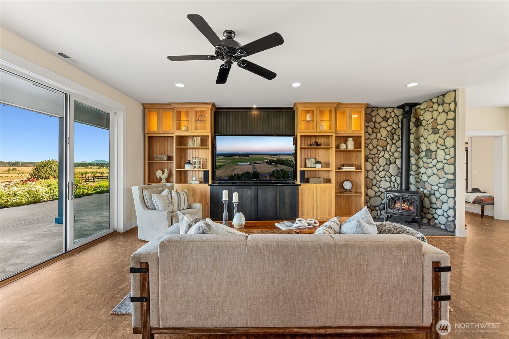 30721 40th Avenue S, Roy, WA 98580-8637