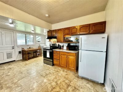 303 S Buckner Street , Centralia, WA 98531 - Photo 14