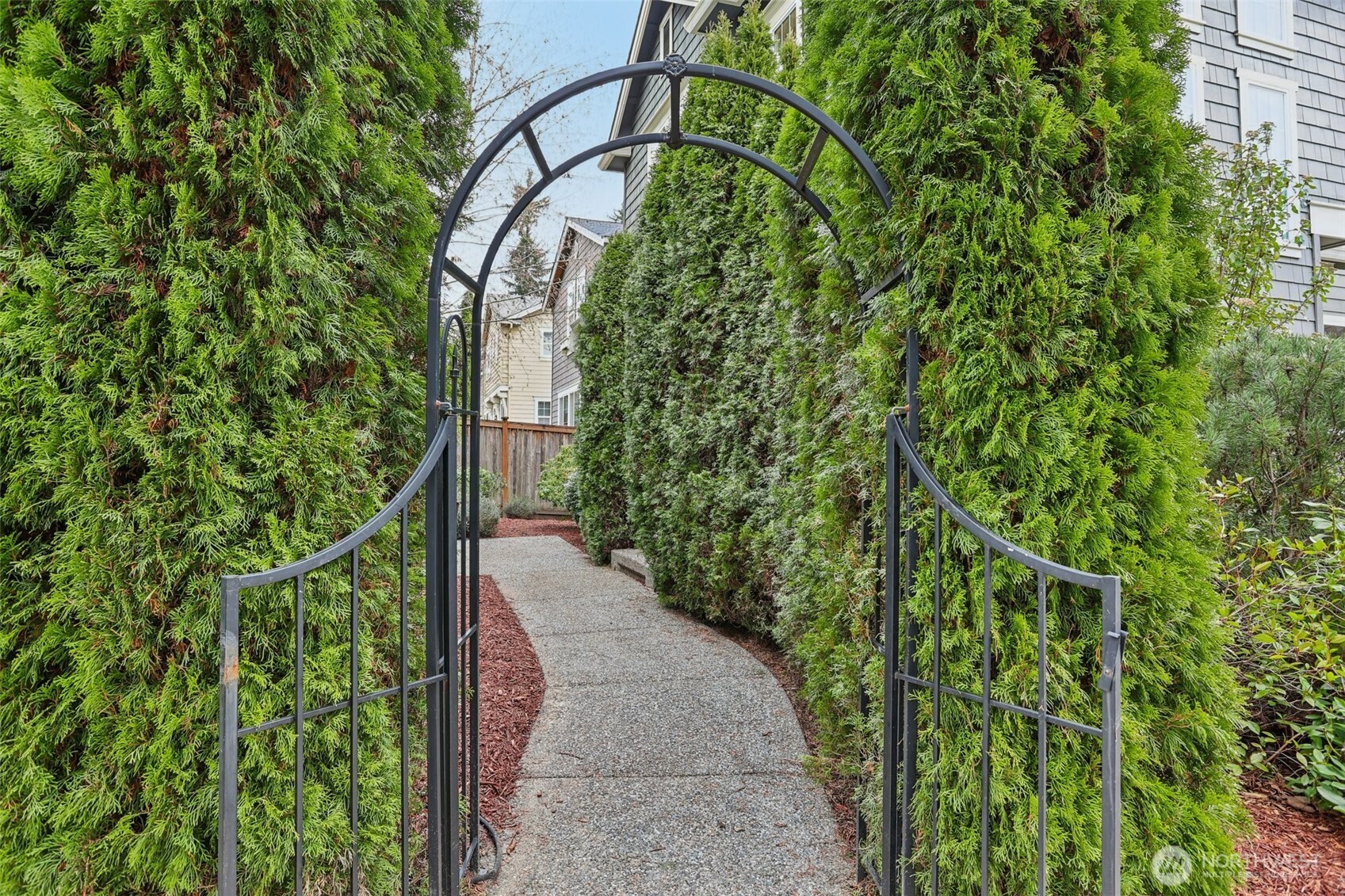 18200 NE 110th Street , Redmond, WA 98052