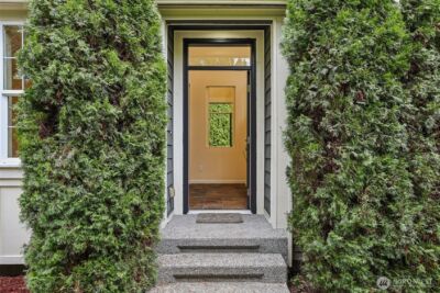 18200 NE 110th Street , Redmond, WA 98052 - Photo 4