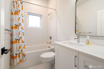 2110 N 43rd Street , Seattle, WA 98103 - Photo 17