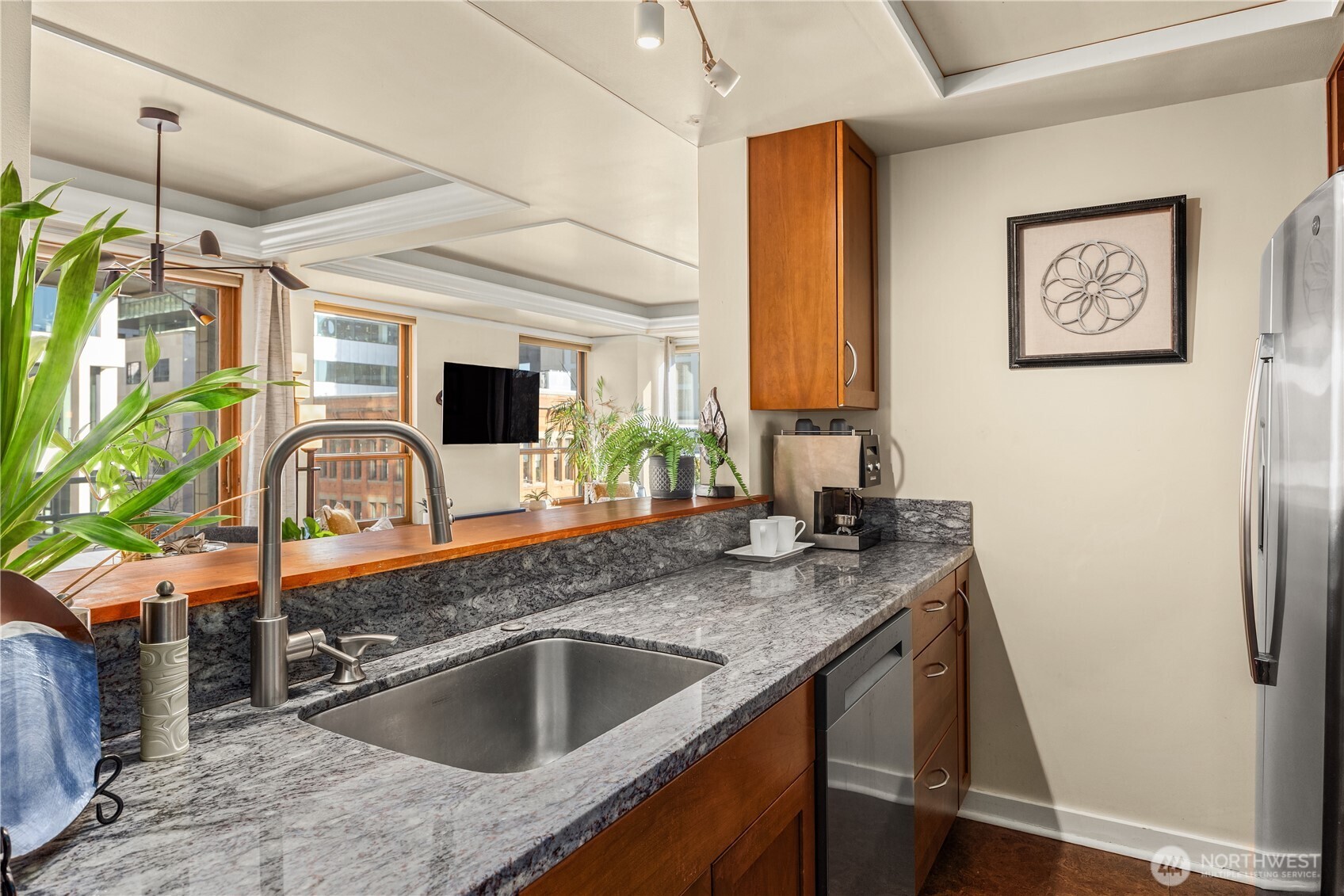 1107 1st Avenue #602, Seattle, WA 98101-2944