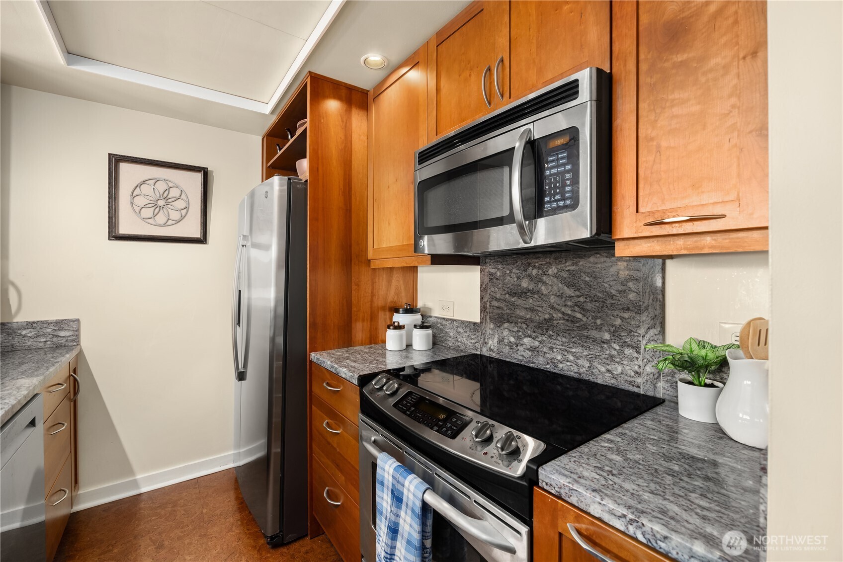 1107 1st Avenue #602, Seattle, WA 98101-2944