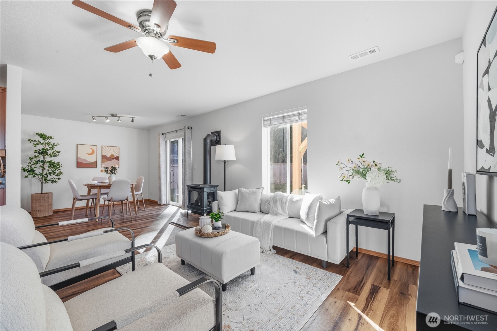 21531 SE 290th Place , Kent, WA 98042