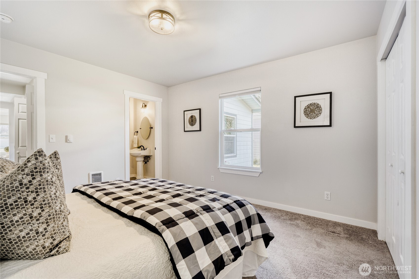 14929 130th Avenue SE, Renton, WA 98058-2866