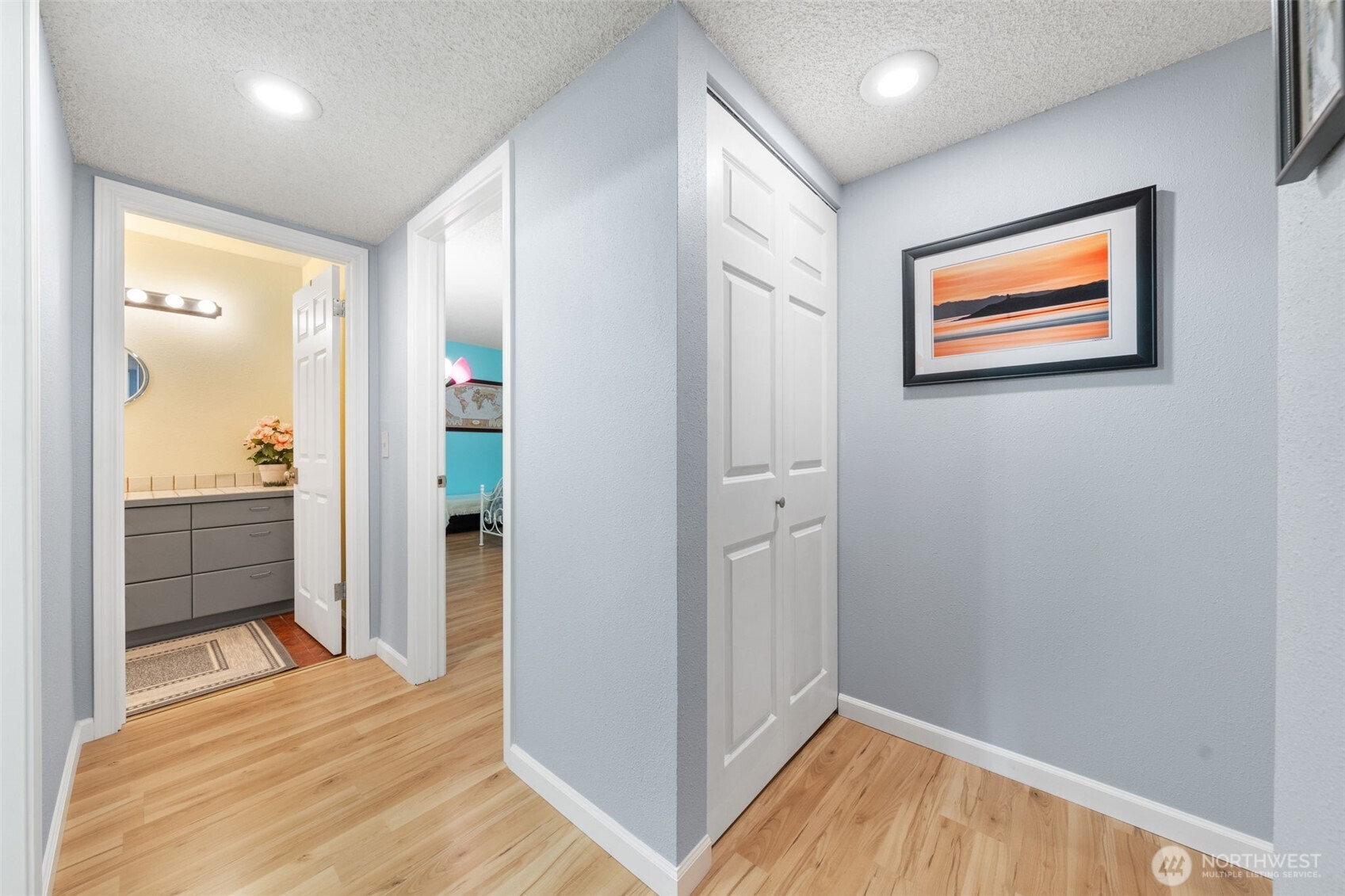 28313 Redondo Way S #102, Des Moines, WA 98198