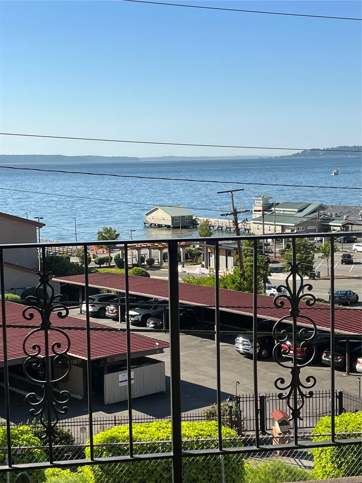 28313 Redondo Way S #102, Des Moines, WA 98198