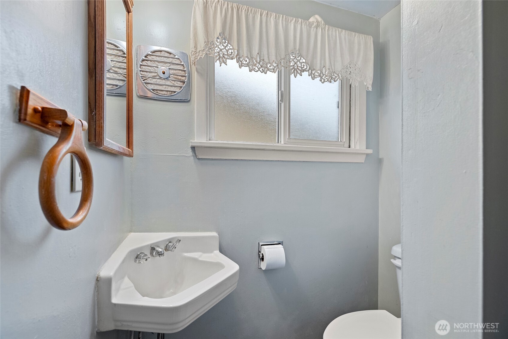 1808 S 14th Street , Mount Vernon, WA 98274