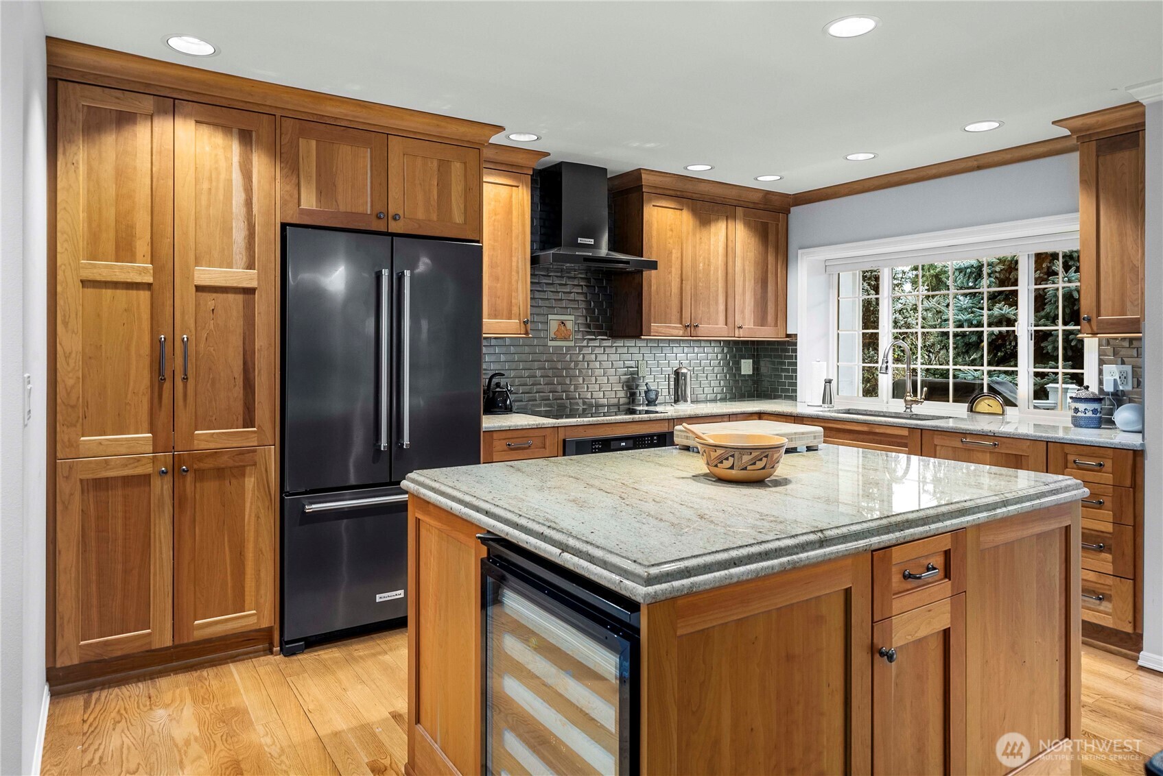 10316 43rd Street E, Edgewood, WA 98372-2131