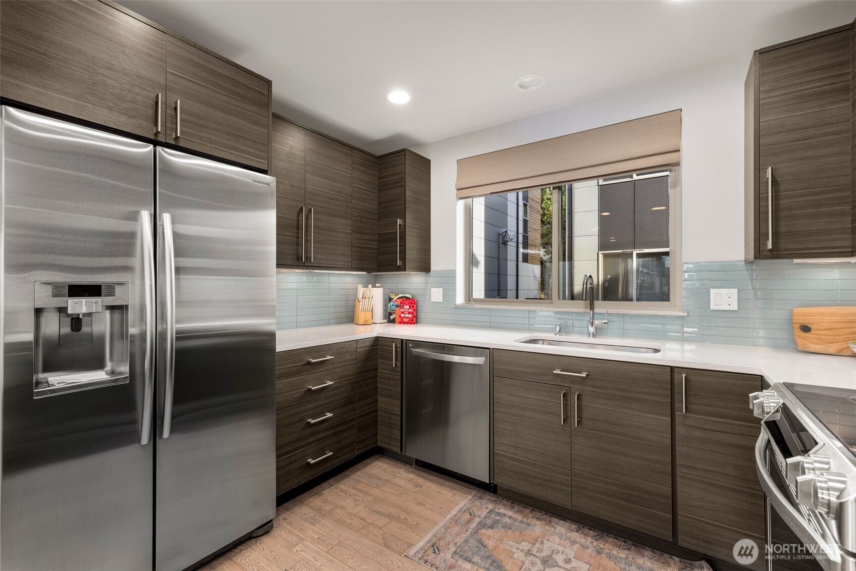 2422 55th Avenue SW, Seattle, WA 98116