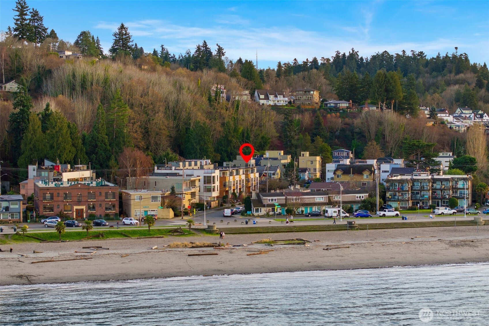 2422 55th Avenue SW, Seattle, WA 98116