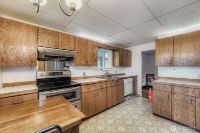 4431 S 11th Street , Tacoma, WA 98405 - Photo 4