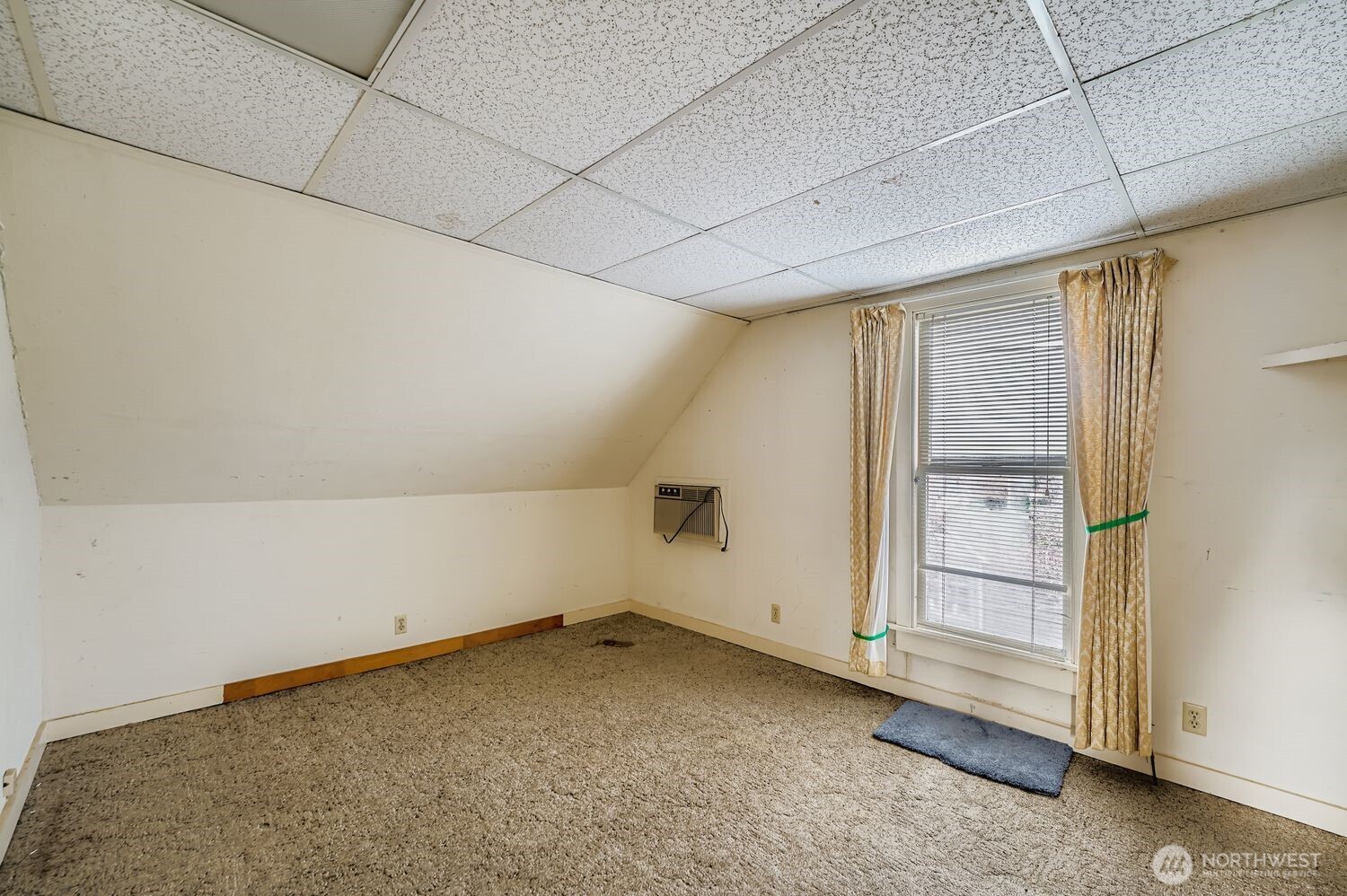 4431 S 11th Street , Tacoma, WA 98405