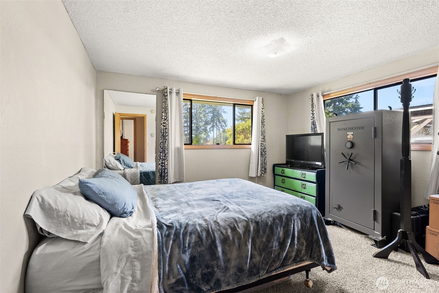 910 Wildwood Avenue NE, Napavine, WA 98532