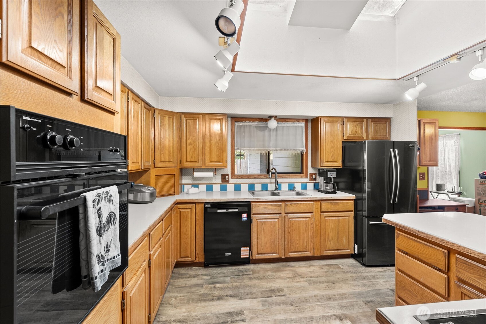 910 Wildwood Avenue NE, Napavine, WA 98532