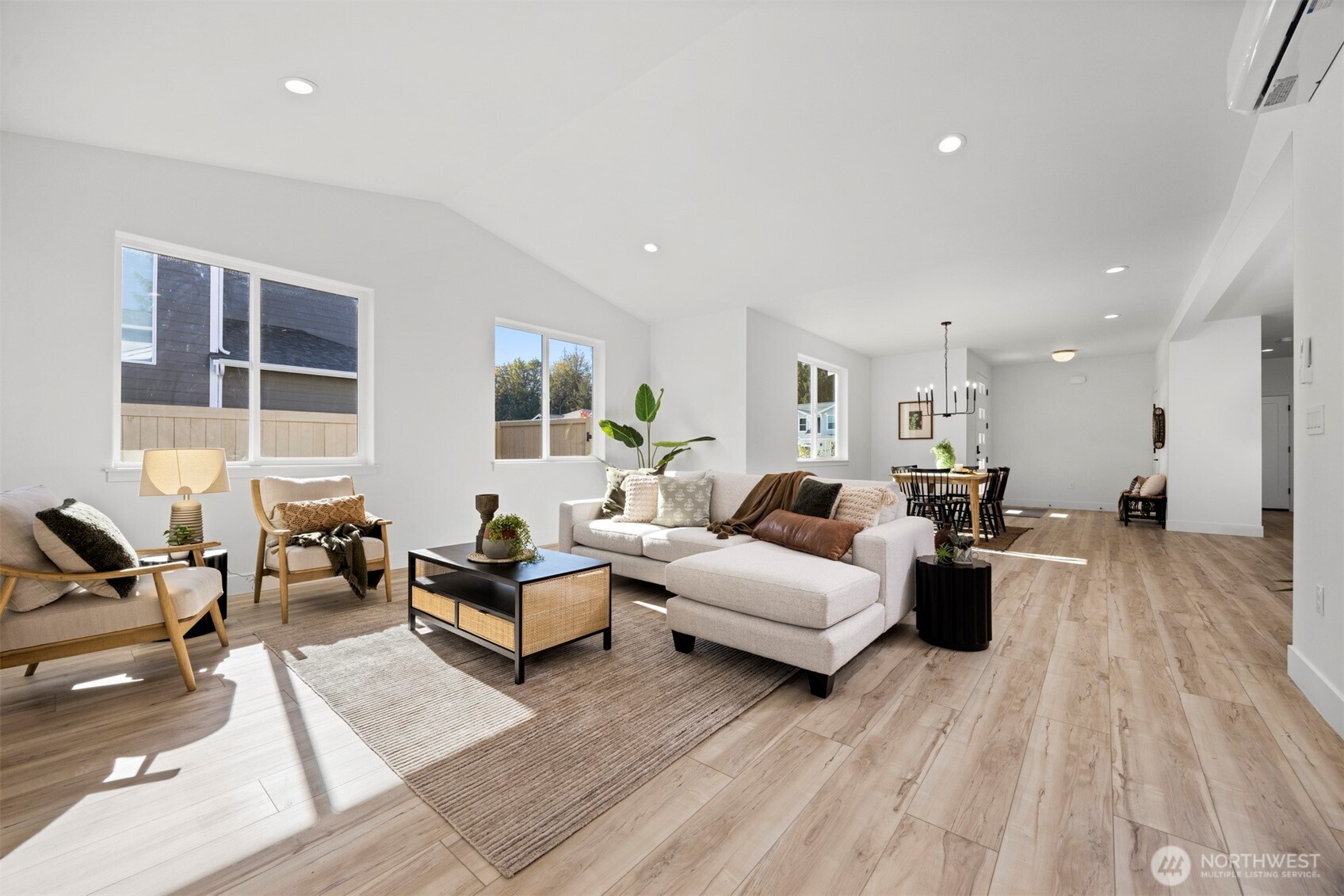 224 N 54th Place , Mount Vernon, WA 98273