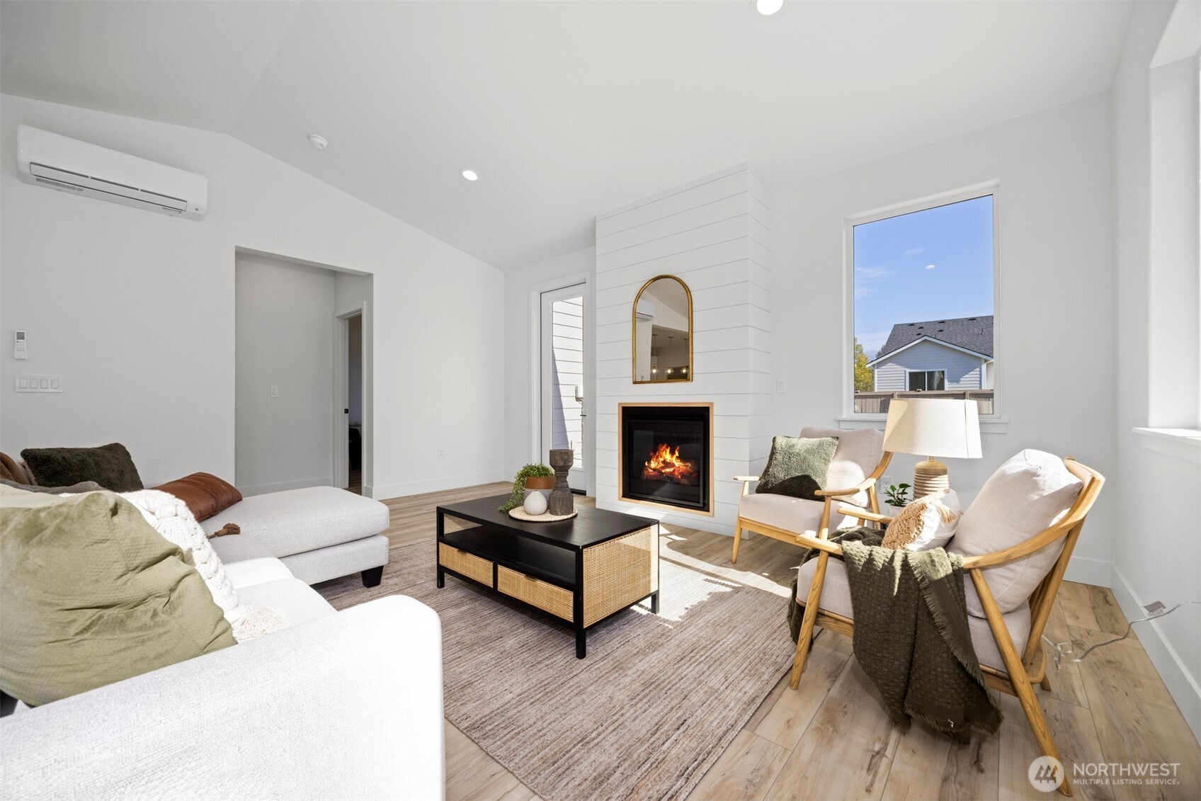 224 N 54th Place , Mount Vernon, WA 98273