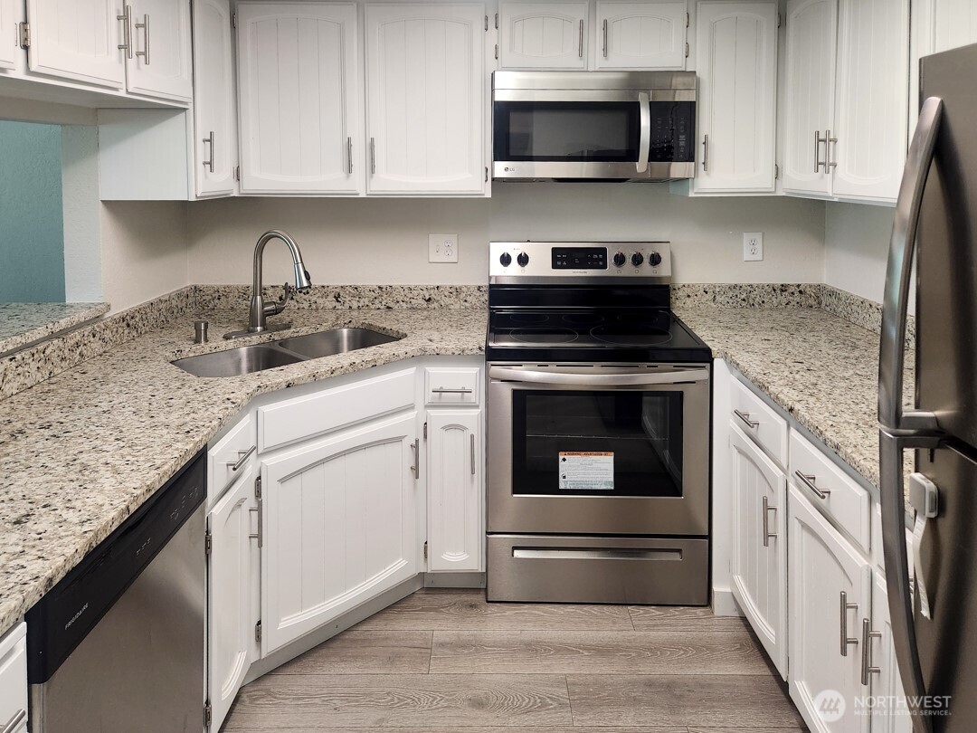 2611 NE 4th Street #234, Renton, WA 98056