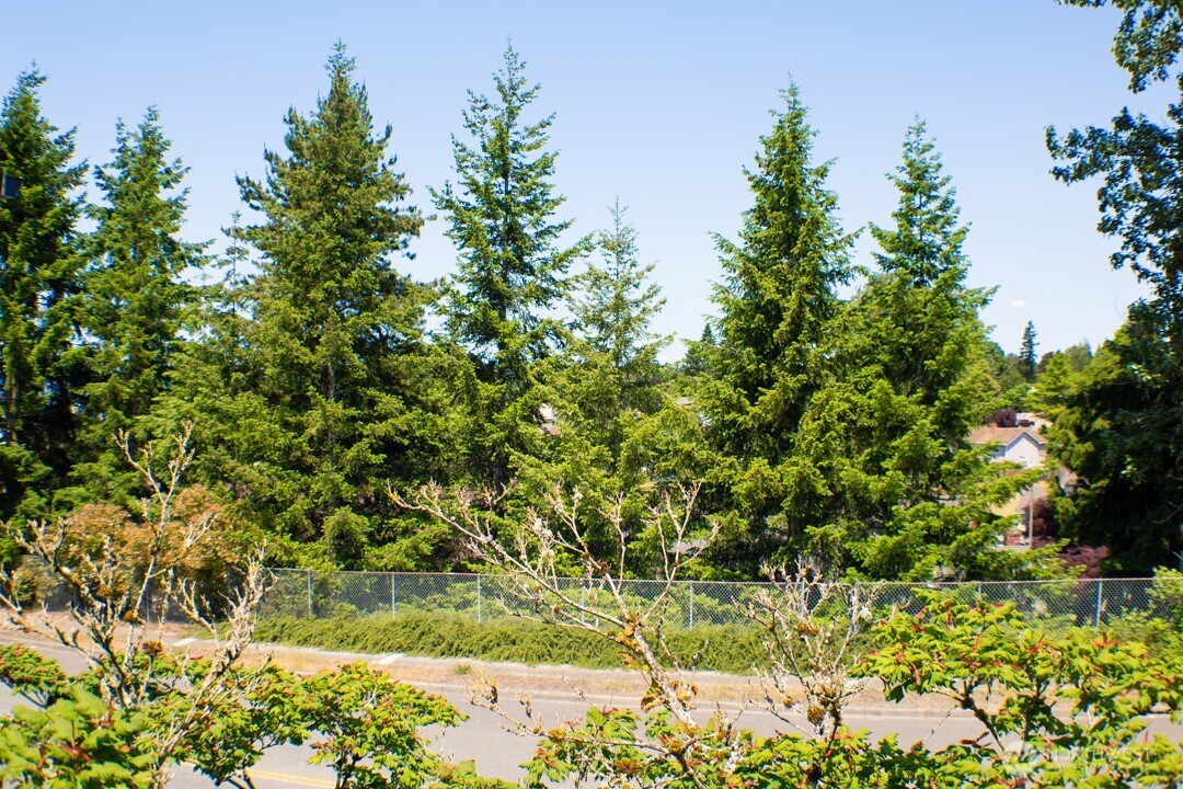 2611 NE 4th Street #234, Renton, WA 98056