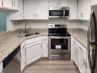 2611 NE 4th Street #234, Renton, WA 98056 - Photo 2