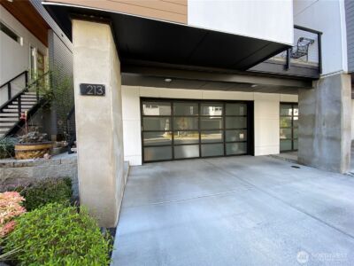 213 4th Court S, Kirkland, WA 98033 - Photo 3