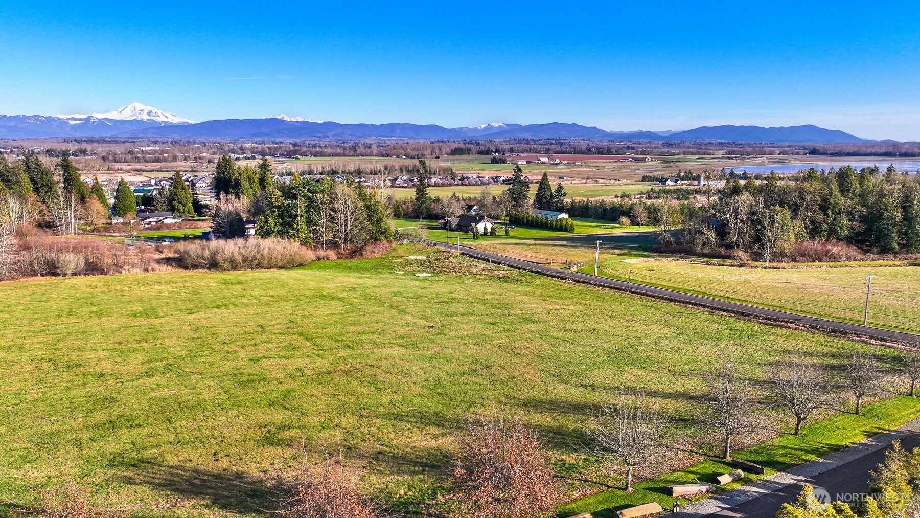 2630 - 2638 Douglas Road , Ferndale, WA 98248