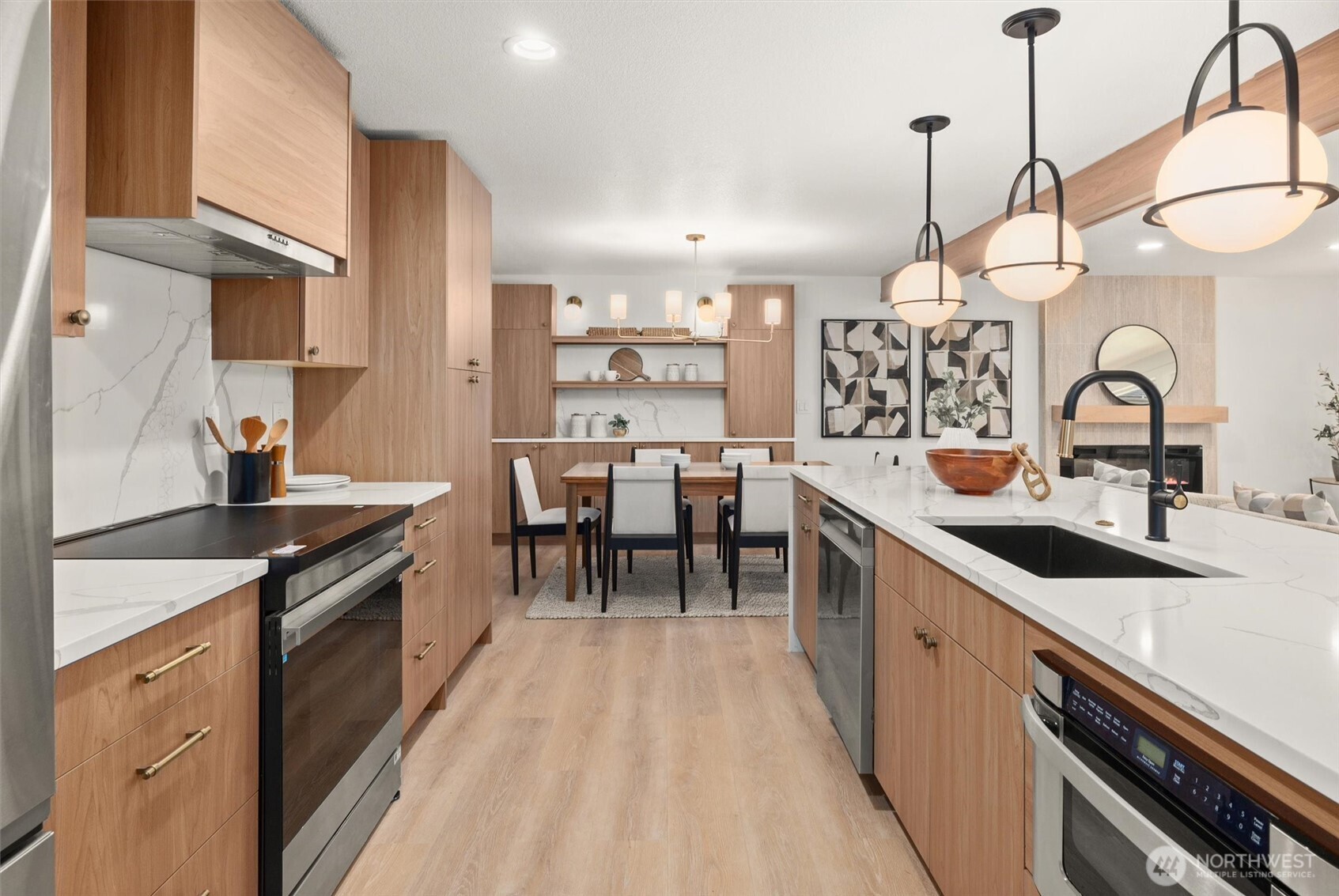 10406 115th Place NE, Kirkland, WA 98033-5017