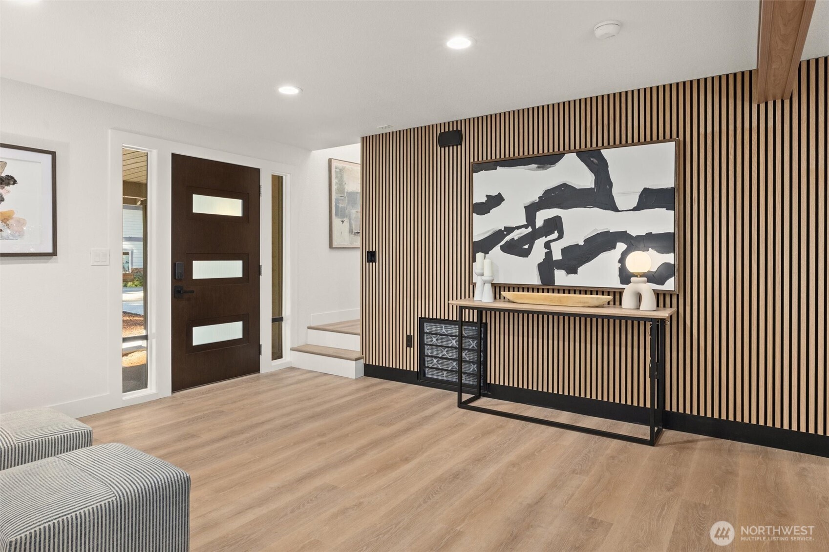 10406 115th Place NE, Kirkland, WA 98033-5017