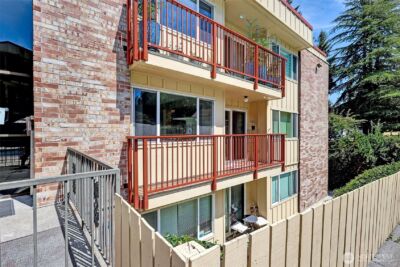 330 Elm St #201, Everett, WA 98203