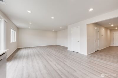 1012 15 Avenue , Sultan, WA 98294-7757 - Photo 10