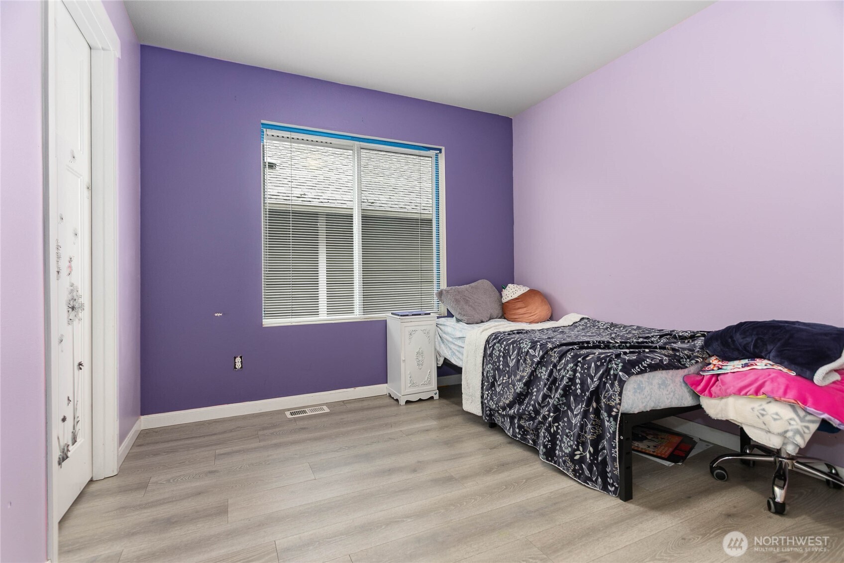 716 Brookstone Street , Mount Vernon, WA 98273