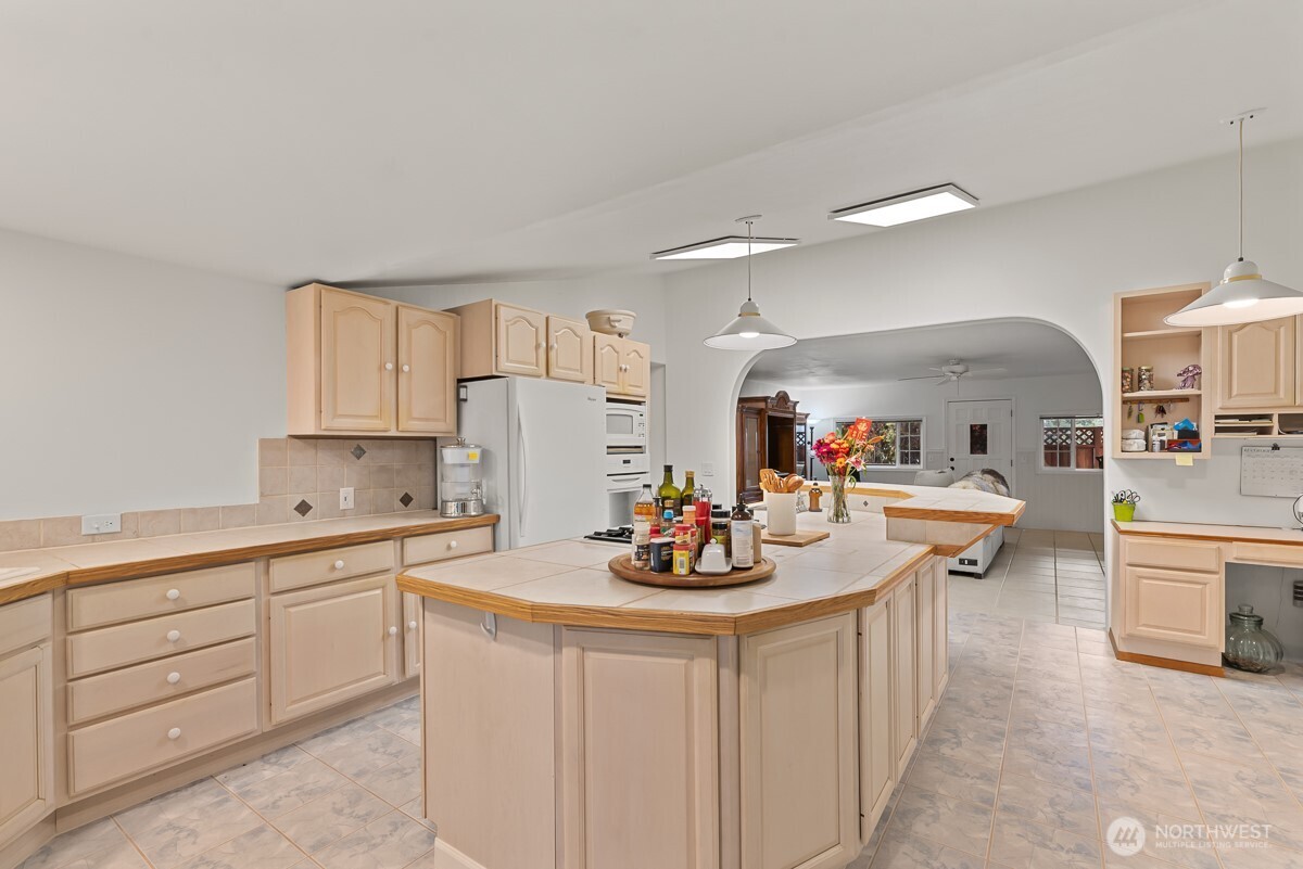 1134 Barton Square , East Wenatchee, WA 98802