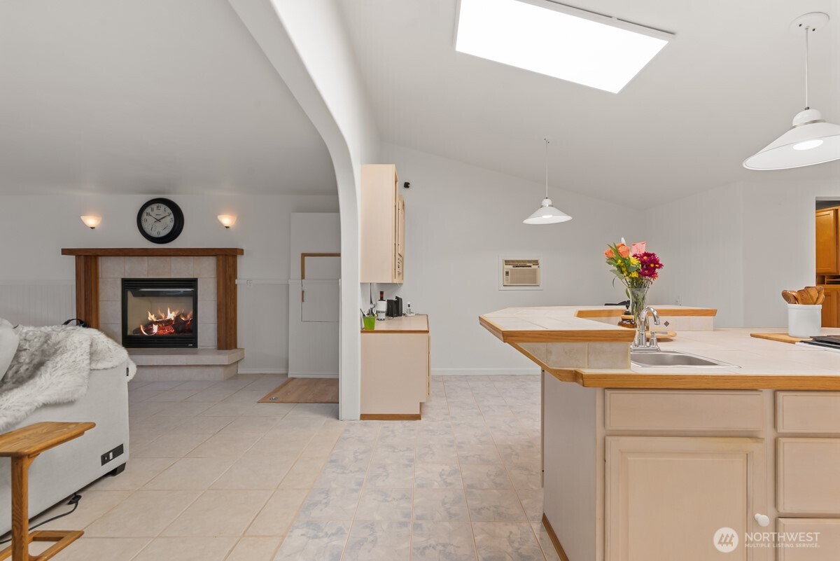 1134 Barton Square , East Wenatchee, WA 98802