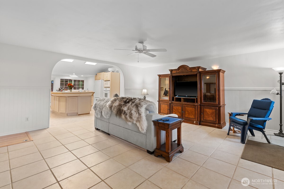 1134 Barton Square , East Wenatchee, WA 98802