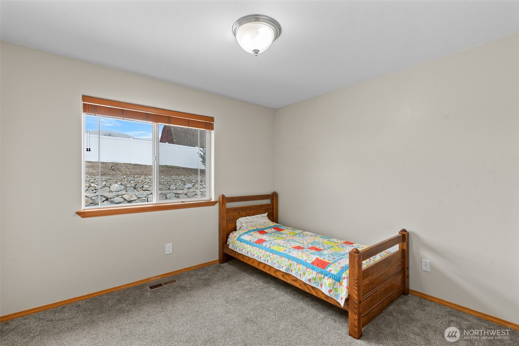 251 Lilly Lane , Wenatchee, WA 98801