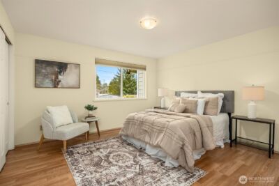 1049 Madison Avenue N, Bainbridge Island, WA 98110 - Photo 15