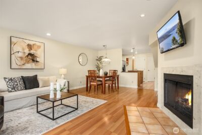 1049 Madison Avenue N, Bainbridge Island, WA 98110 - Photo 5