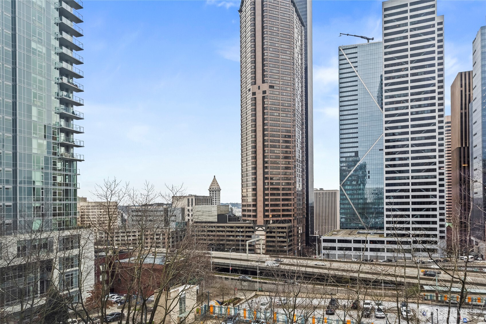 800 Columbia Street #703, Seattle, WA 98104