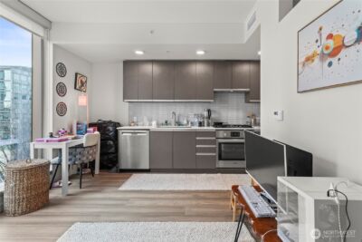 800 Columbia Street #703, Seattle, WA 98104 - Photo 11