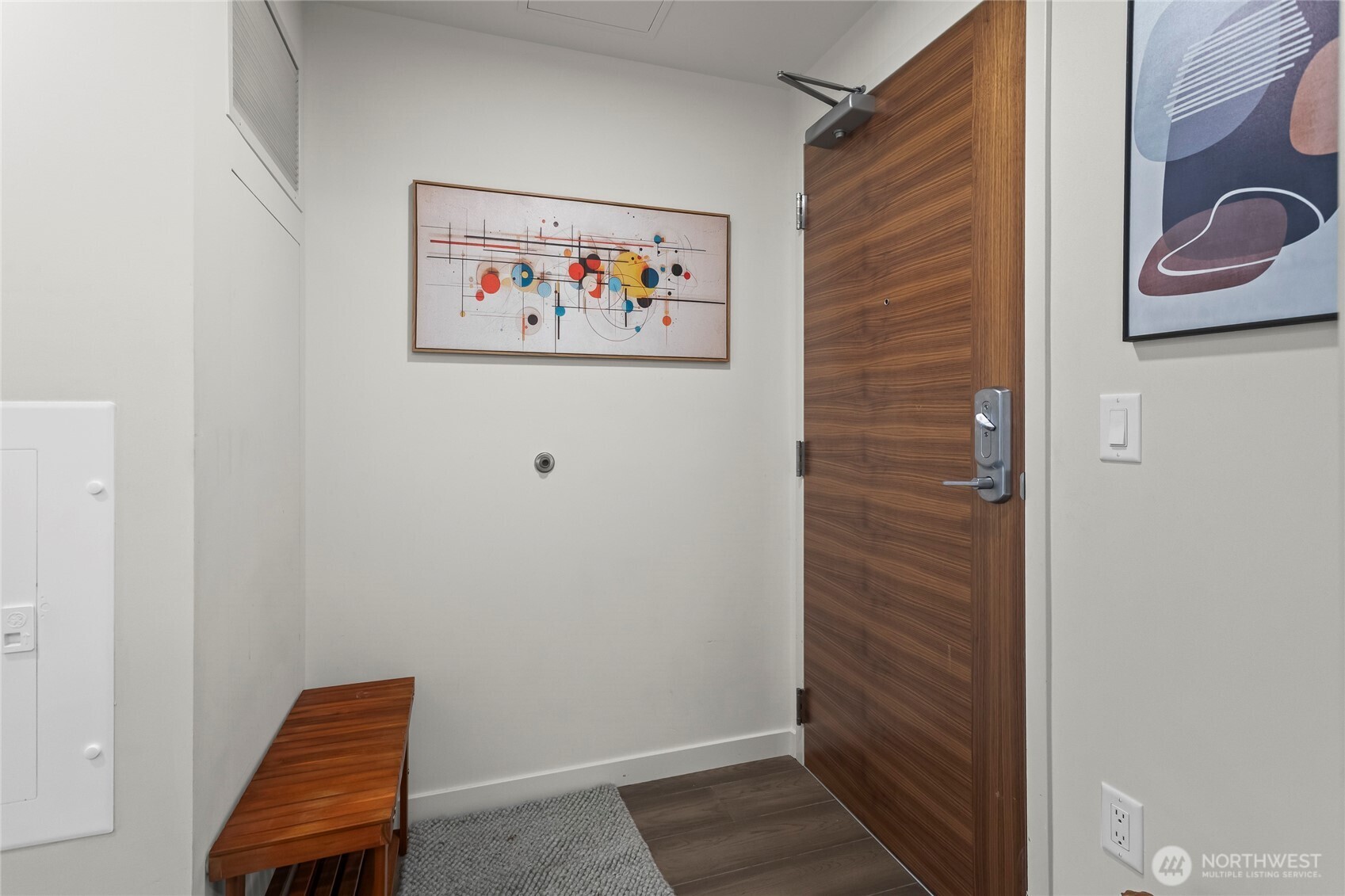 800 Columbia Street #703, Seattle, WA 98104