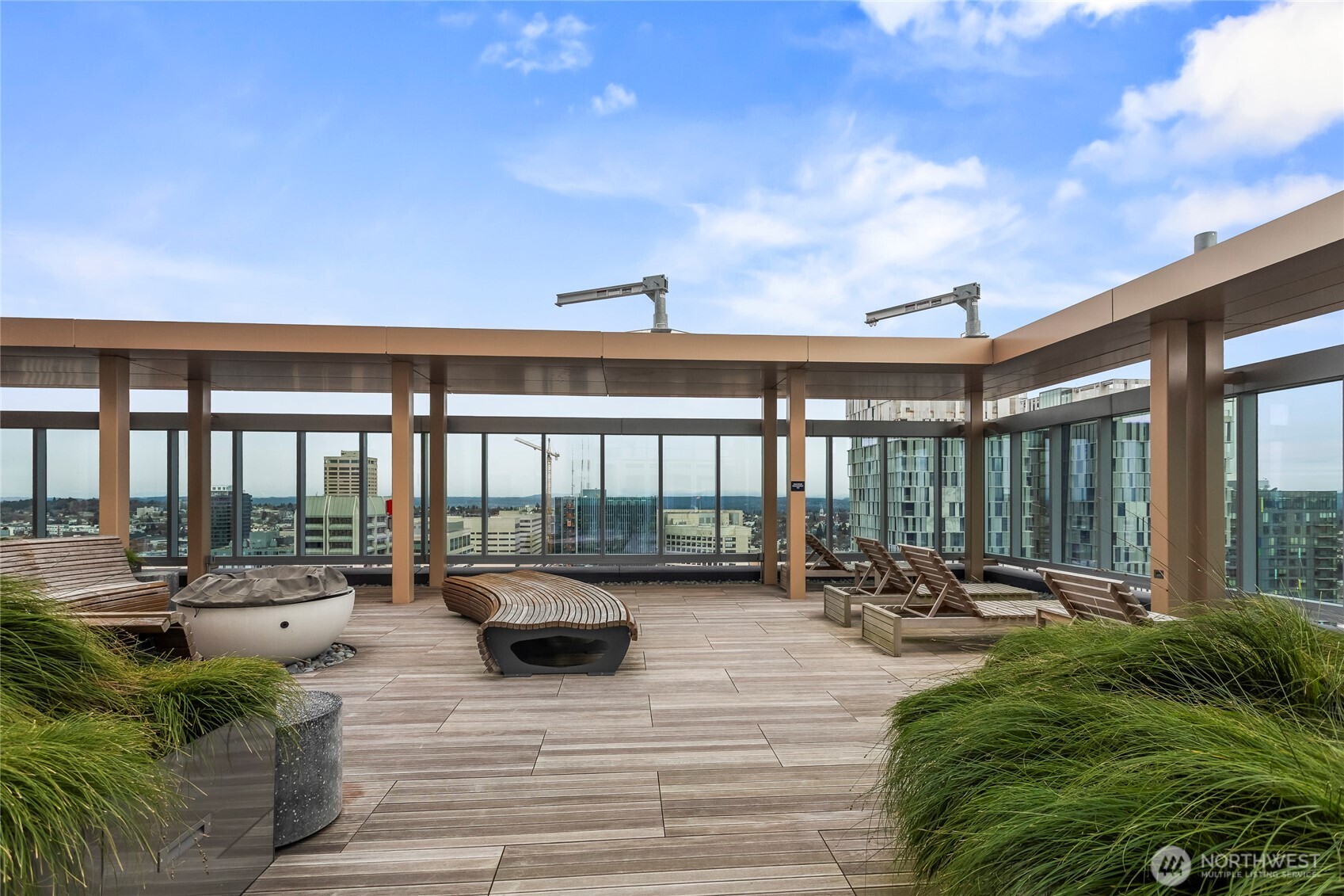 800 Columbia Street #703, Seattle, WA 98104