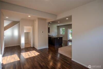 10524 191st Street E, Puyallup, WA 98374-6482 - Photo 5