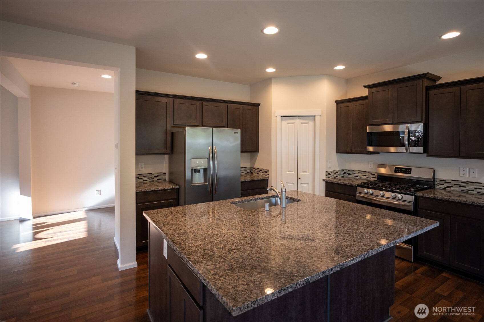 10524 191st Street E, Puyallup, WA 98374-6482